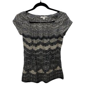 CAbi 100% Silk Chantilly Lace Navy and Ivory Top Womens Small